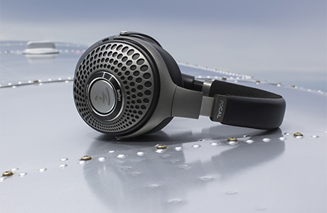 Focal révèle son tout premier casque Bluetooth® à réduction de bruit active !